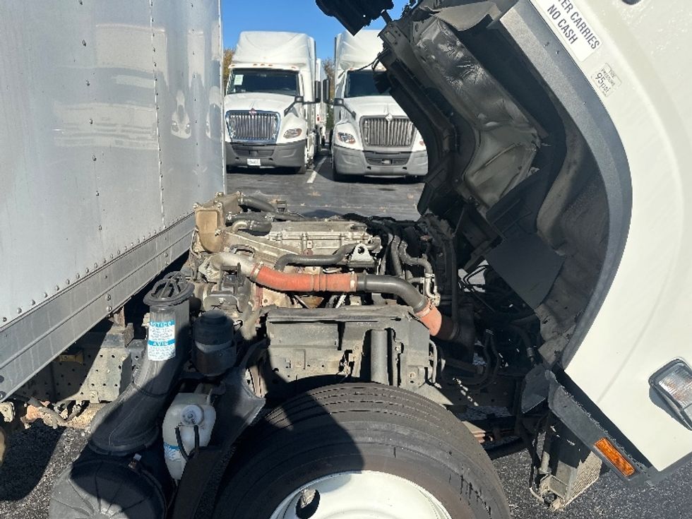 Medium Duty Box Truck-Light and Medium Duty Trucks-Isuzu-2019-NRR-Greensboro-NC-156,648\n\t\tmiles-$ 35,750 - Image 22