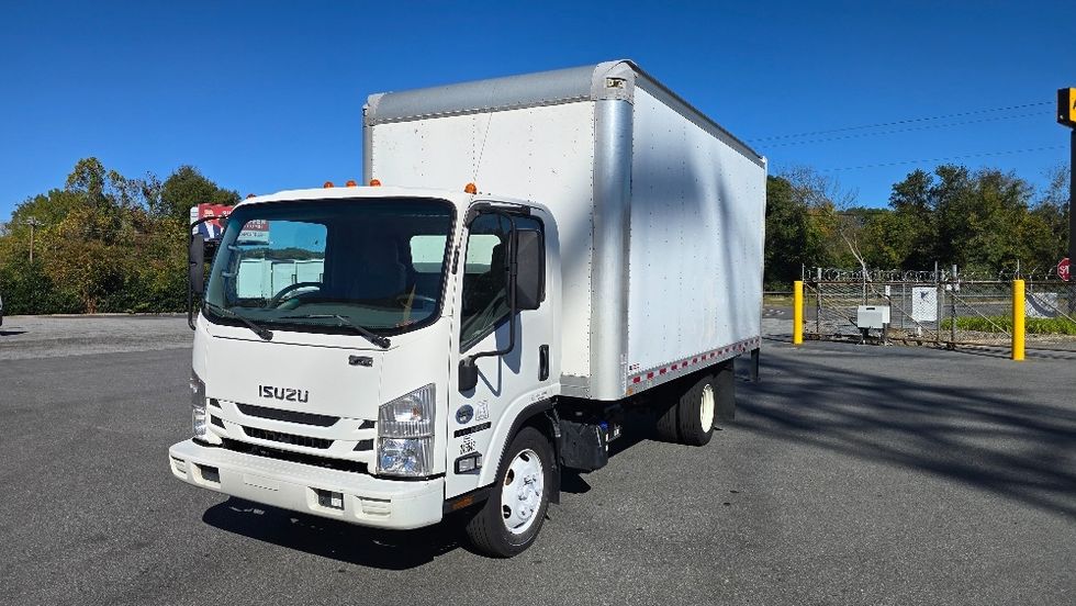 Medium Duty Box Truck-Light and Medium Duty Trucks-Isuzu-2019-NRR-Greensboro-NC-180,047\n\t\tmiles-$ 30,500 - Image 3