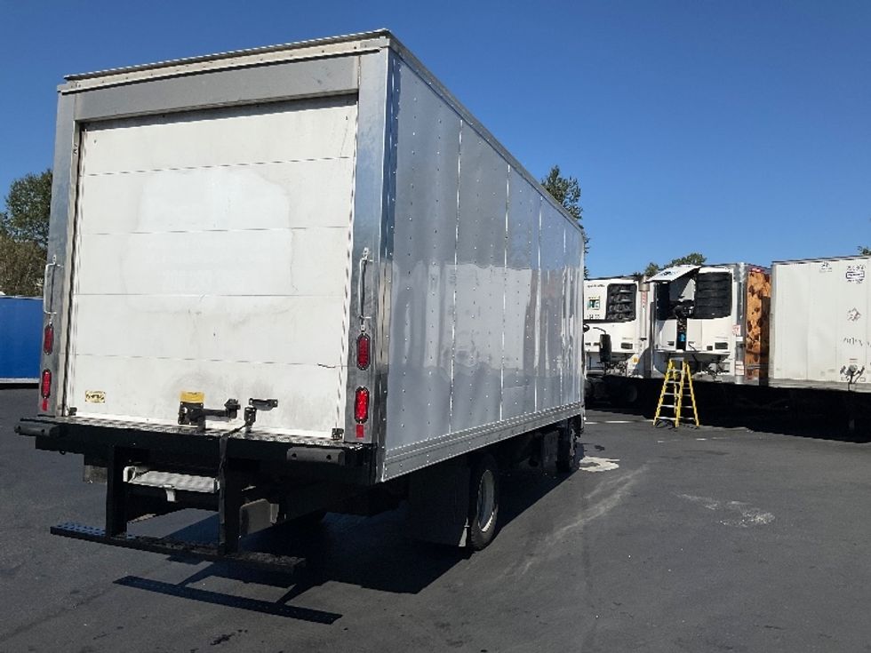 Medium Duty Box Truck-Light and Medium Duty Trucks-Isuzu-2019-NRR-Kent-WA-113,534\n\t\tmiles-$ 40,500 - Image 13