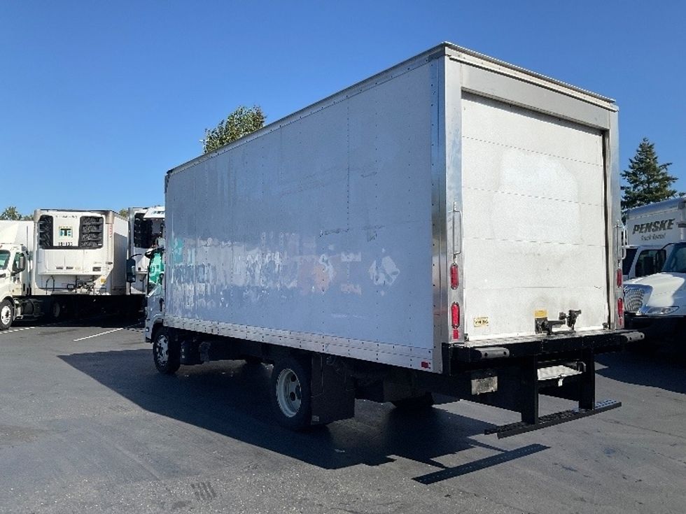 Medium Duty Box Truck-Light and Medium Duty Trucks-Isuzu-2019-NRR-Kent-WA-113,534\n\t\tmiles-$ 40,500 - Image 6