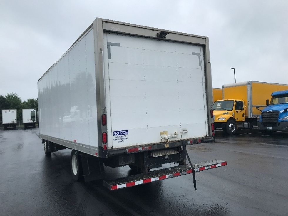 Medium Duty Box Truck-Light and Medium Duty Trucks-Isuzu-2019-NRR-Lancaster-PA-228,000\n\t\tmiles-$ 21,000 - Image 6
