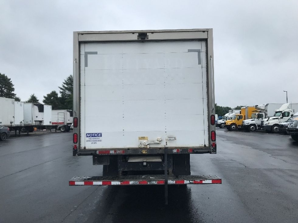 Medium Duty Box Truck-Light and Medium Duty Trucks-Isuzu-2019-NRR-Lancaster-PA-228,000\n\t\tmiles-$ 21,000 - Image 7