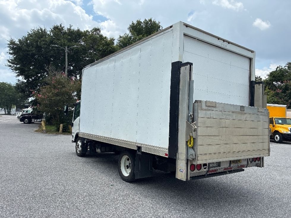 Medium Duty Box Truck-Light and Medium Duty Trucks-Isuzu-2019-NRR-Mobile-AL-109,917\n\t\tmiles-$ 45,750 - Image 6