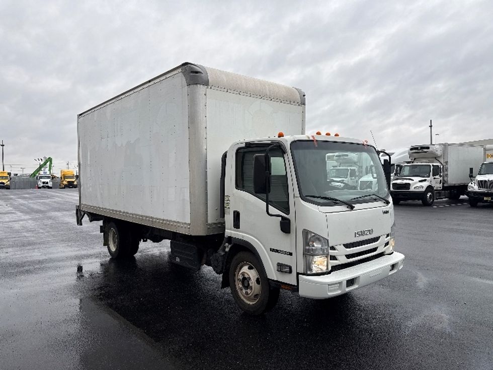 Medium Duty Box Truck-Light and Medium Duty Trucks-Isuzu-2019-NRR-Philadelphia-PA-163,013\n\t\tmiles-$ 33,750 - Image 1