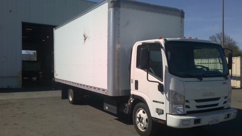 Medium Duty Box Truck-Light and Medium Duty Trucks-Isuzu-2019-NRR-Tracy-CA-111,550\n\t\tmiles-$ 44,500 - Image 1