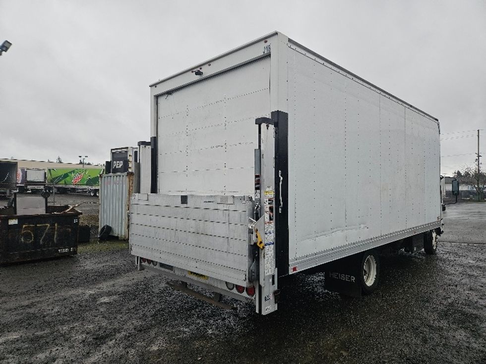 Medium Duty Box Truck-Light and Medium Duty Trucks-Isuzu-2019-NRR-Tumwater-WA-204,537\n\t\tmiles-$ 17,750 - Image 13