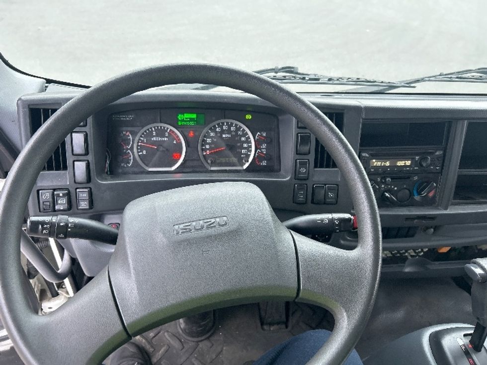 Medium Duty Box Truck-Light and Medium Duty Trucks-Isuzu-2020-FTR-Fontana-CA-91,744\n\t\tmiles-$ 55,250 - Image 18