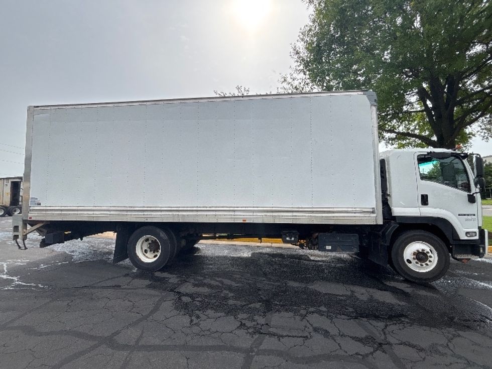 Medium Duty Box Truck-Light and Medium Duty Trucks-Isuzu-2020-FTR-Manassas-VA-108,731\n\t\tmiles-$ 61,750 - Image 15