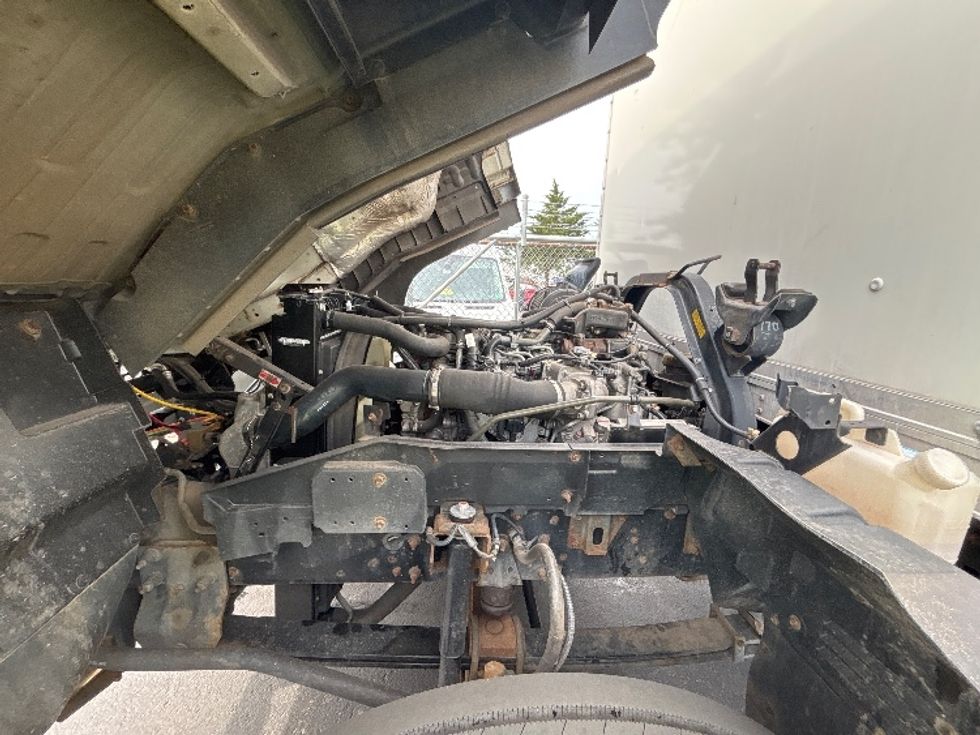 Medium Duty Box Truck-Light and Medium Duty Trucks-Isuzu-2020-FTR-Manassas-VA-108,731\n\t\tmiles-$ 61,750 - Image 24