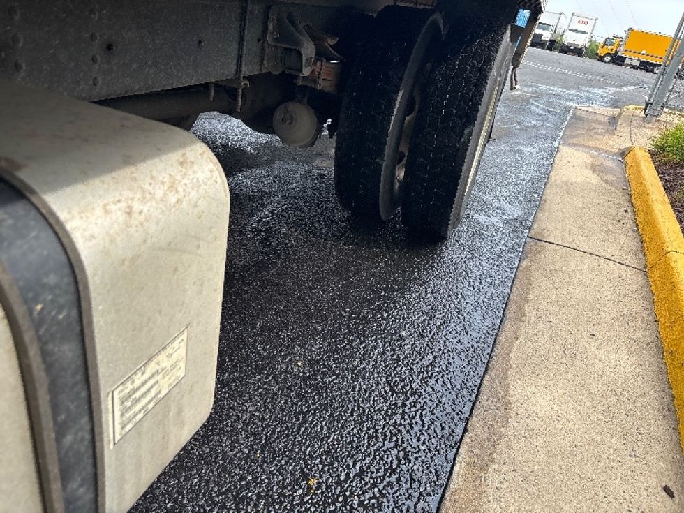 Medium Duty Box Truck-Light and Medium Duty Trucks-Isuzu-2020-FTR-Manassas-VA-108,731\n\t\tmiles-$ 61,750 - Image 5