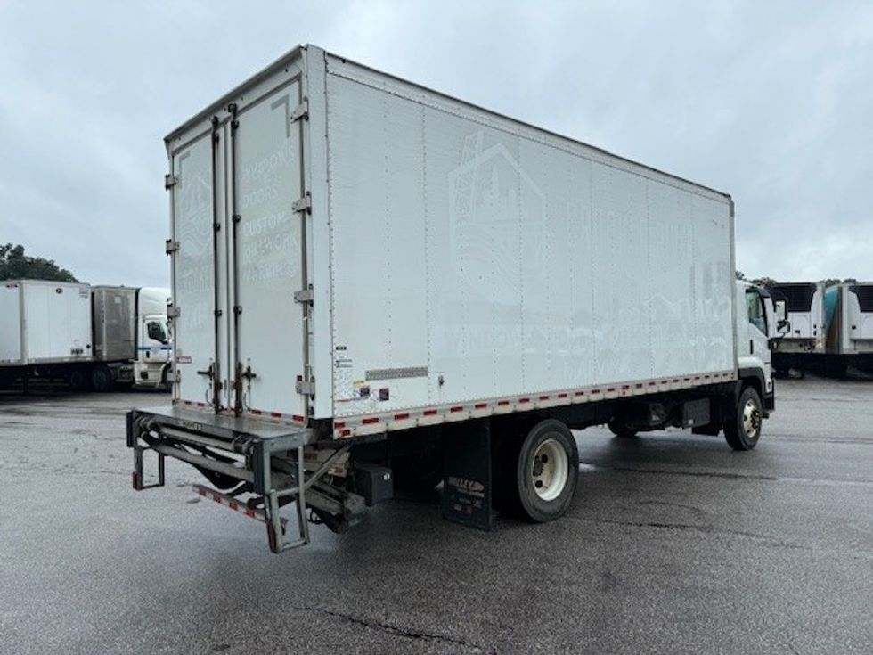 Medium Duty Box Truck-Light and Medium Duty Trucks-Isuzu-2020-FTR-Oakwood Village-OH-94,263\n\t\tmiles-$ 62,250 - Image 12