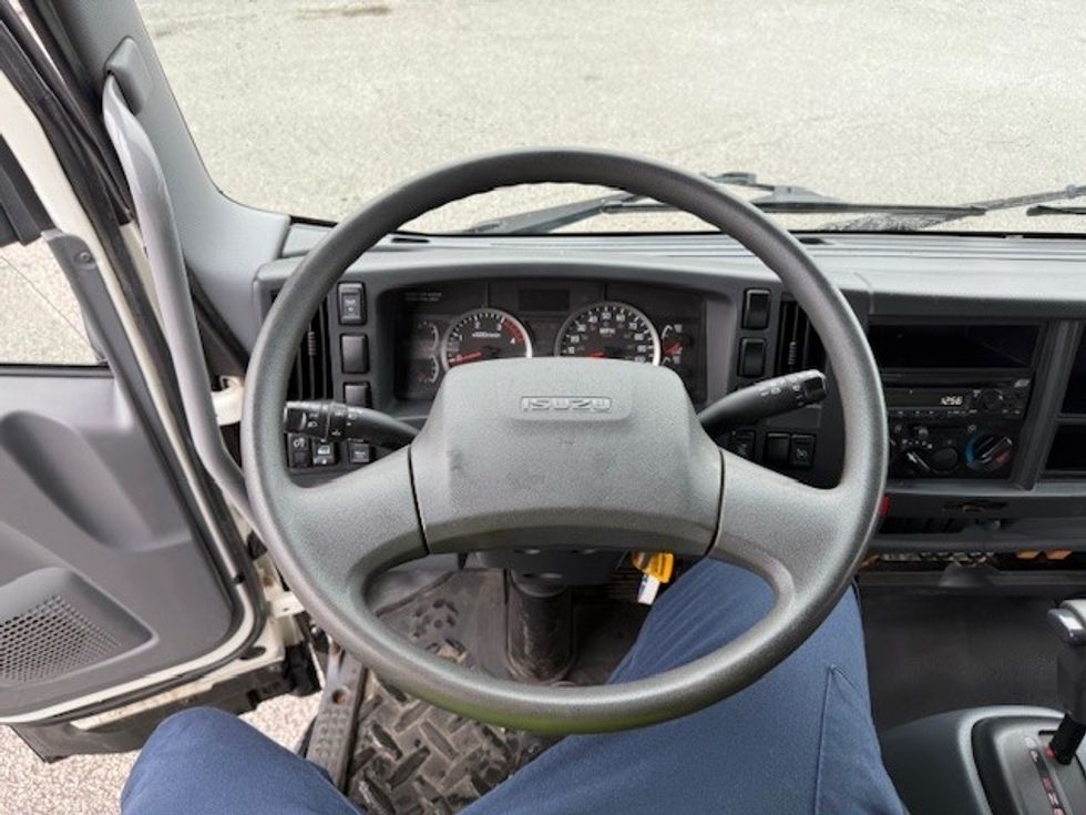 Medium Duty Box Truck-Light and Medium Duty Trucks-Isuzu-2020-FTR-Oakwood Village-OH-94,263\n\t\tmiles-$ 62,250 - Image 15