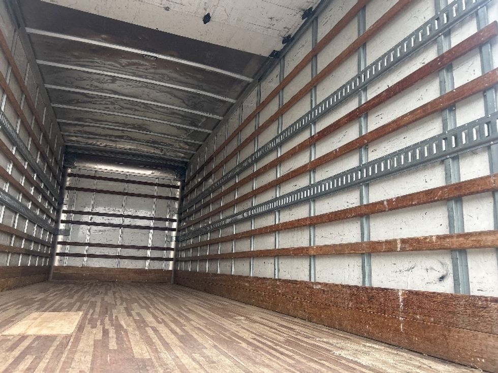 Medium Duty Box Truck-Light and Medium Duty Trucks-Isuzu-2020-FTR-Pensacola-FL-138,666\n\t\tmiles-$ 55,250 - Image 12