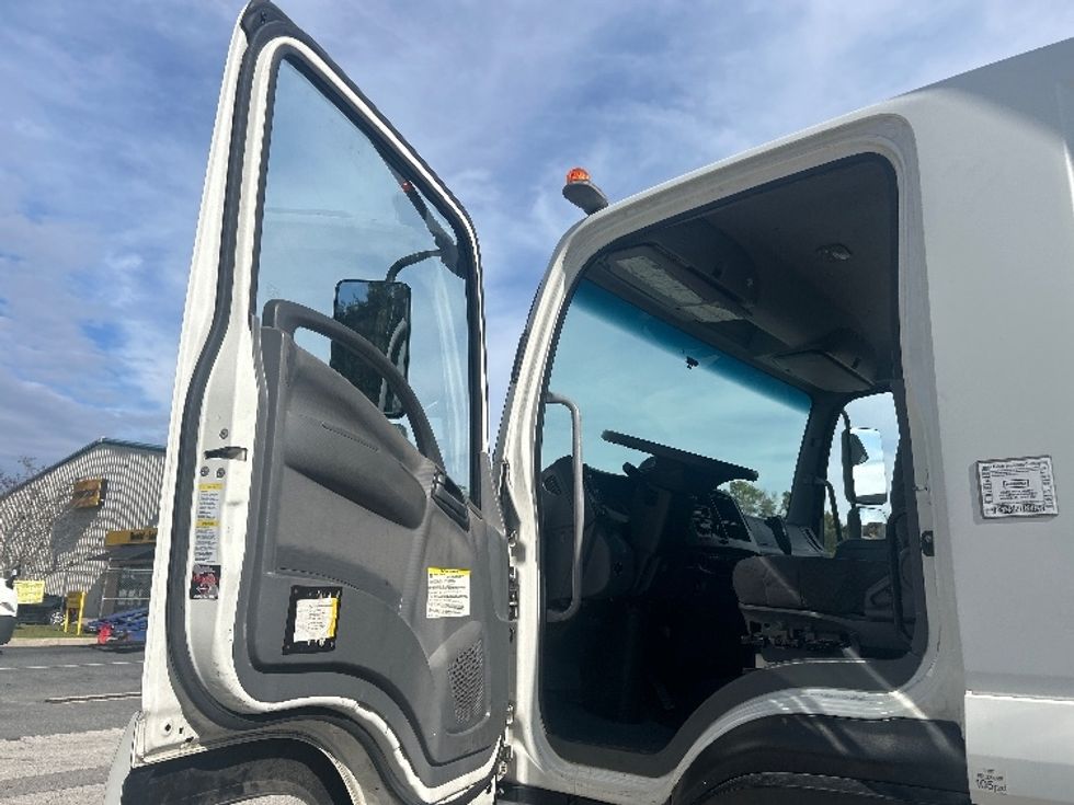 Medium Duty Box Truck-Light and Medium Duty Trucks-Isuzu-2020-FTR-Pensacola-FL-138,666\n\t\tmiles-$ 55,250 - Image 16