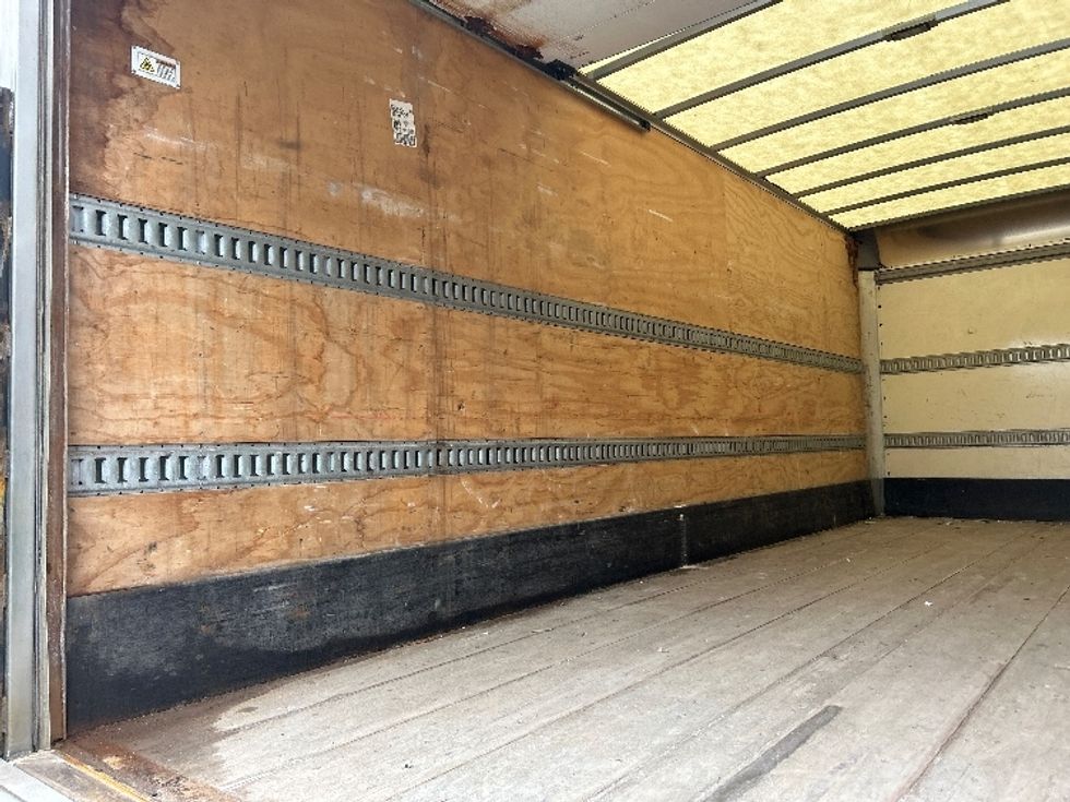 Medium Duty Box Truck-Light and Medium Duty Trucks-Isuzu-2020-FTR-Rochester-NY-82,822\n\t\tmiles-$ 47,500 - Image 11