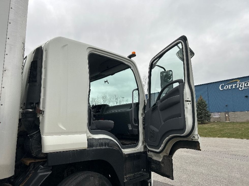 Medium Duty Box Truck-Light and Medium Duty Trucks-Isuzu-2020-FTR-Rochester-NY-82,822\n\t\tmiles-$ 47,500 - Image 20