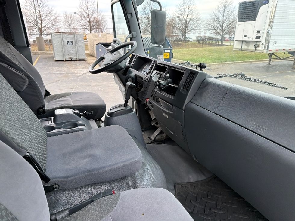 Medium Duty Box Truck-Light and Medium Duty Trucks-Isuzu-2020-FTR-Sturtevant-WI-182,527\n\t\tmiles-$ 47,500 - Image 22