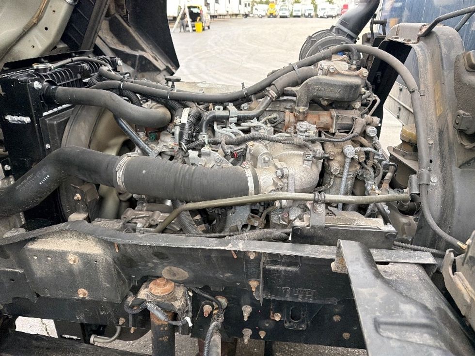 Medium Duty Box Truck-Light and Medium Duty Trucks-Isuzu-2020-FTR-Sturtevant-WI-182,527\n\t\tmiles-$ 47,500 - Image 23