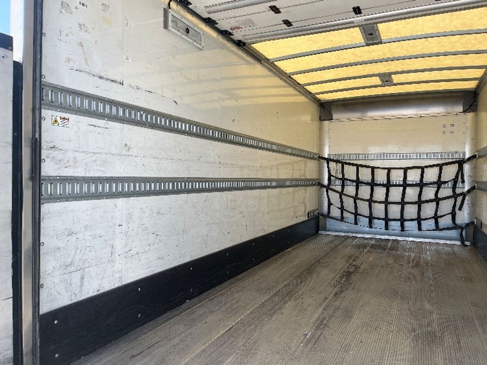 Medium Duty Box Truck-Light and Medium Duty Trucks-Isuzu-2020-FTR-Torrance-CA-34,243\n\t\tmiles-$ 62,250 - Image 11