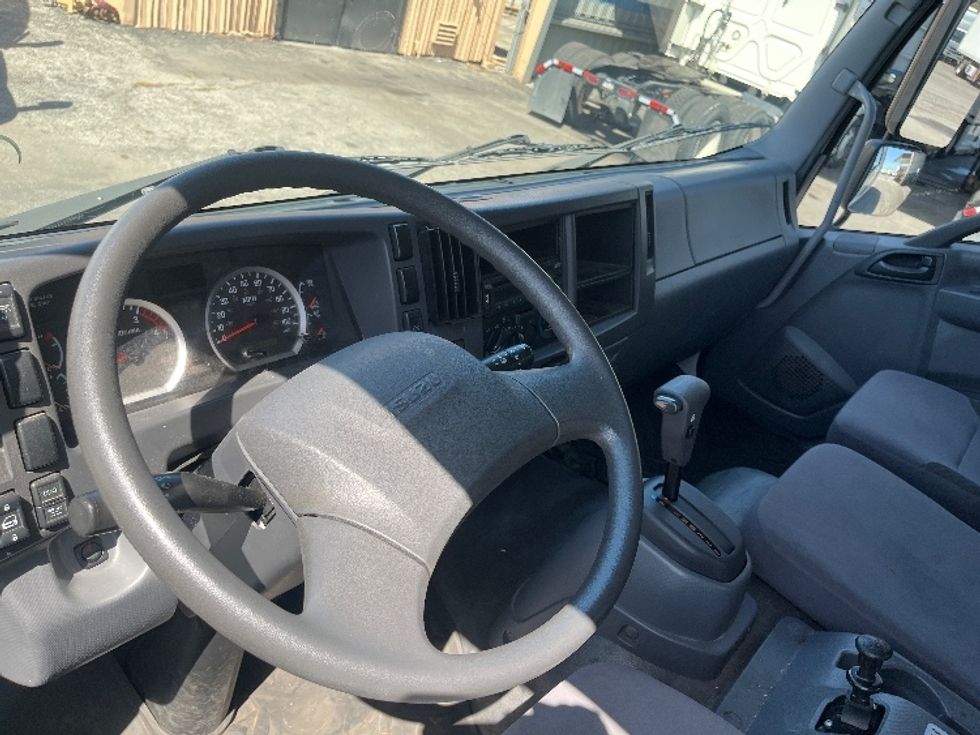 Medium Duty Box Truck-Light and Medium Duty Trucks-Isuzu-2020-FTR-Torrance-CA-34,243\n\t\tmiles-$ 62,250 - Image 17