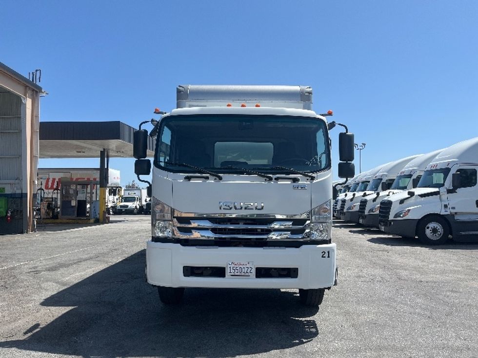 Medium Duty Box Truck-Light and Medium Duty Trucks-Isuzu-2020-FTR-Torrance-CA-34,243\n\t\tmiles-$ 62,250 - Image 2