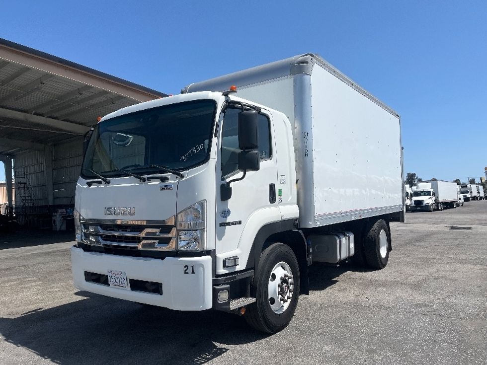 Medium Duty Box Truck-Light and Medium Duty Trucks-Isuzu-2020-FTR-Torrance-CA-34,243\n\t\tmiles-$ 62,250 - Image 3