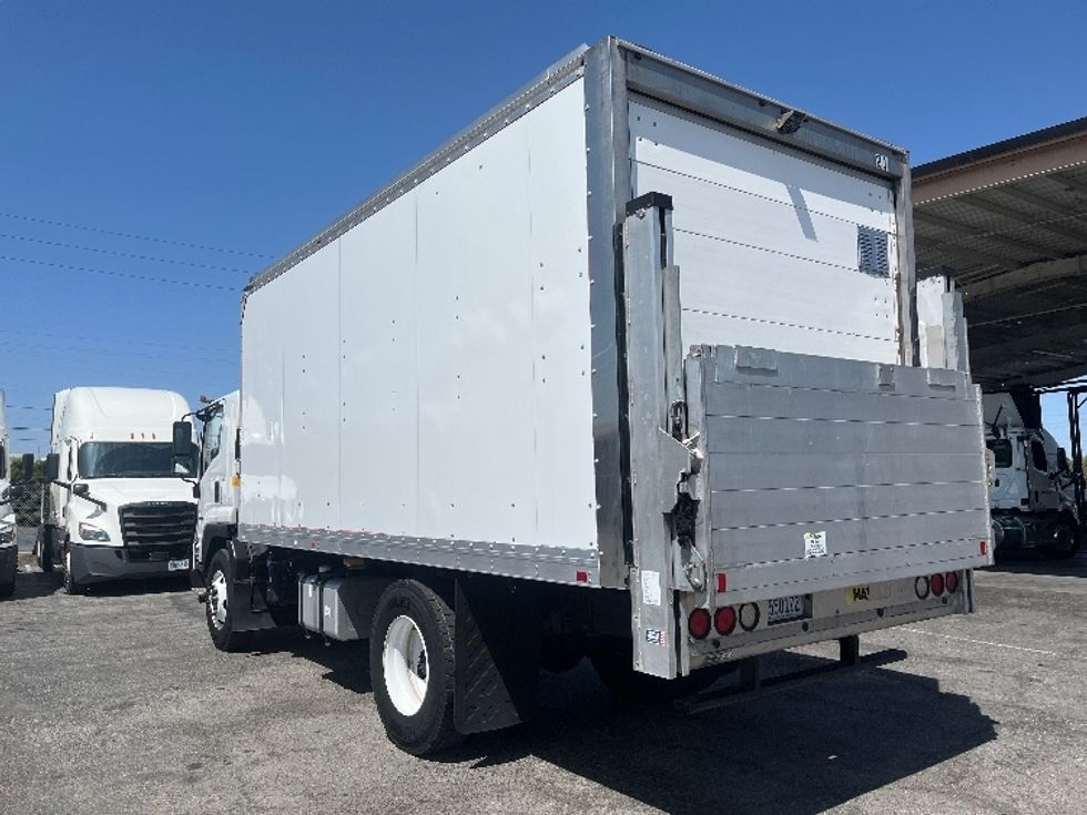 Medium Duty Box Truck-Light and Medium Duty Trucks-Isuzu-2020-FTR-Torrance-CA-34,243\n\t\tmiles-$ 62,250 - Image 6
