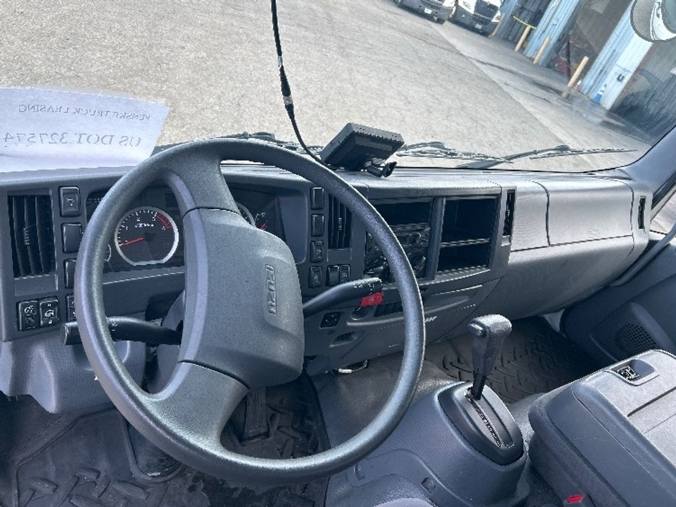Medium Duty Box Truck-Light and Medium Duty Trucks-Isuzu-2020-FTR-West Sacramento-CA-32,429\n\t\tmiles-$ 39,000 - Image 17