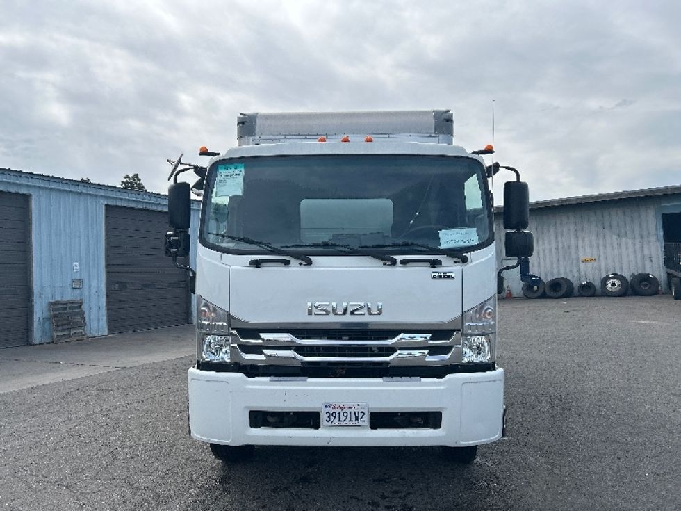 Medium Duty Box Truck-Light and Medium Duty Trucks-Isuzu-2020-FTR-West Sacramento-CA-32,429\n\t\tmiles-$ 39,000 - Image 2