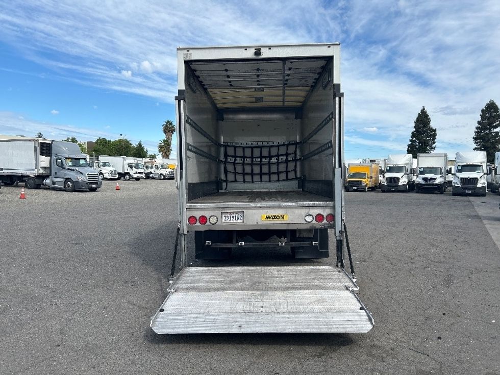 Medium Duty Box Truck-Light and Medium Duty Trucks-Isuzu-2020-FTR-West Sacramento-CA-32,429\n\t\tmiles-$ 39,000 - Image 9