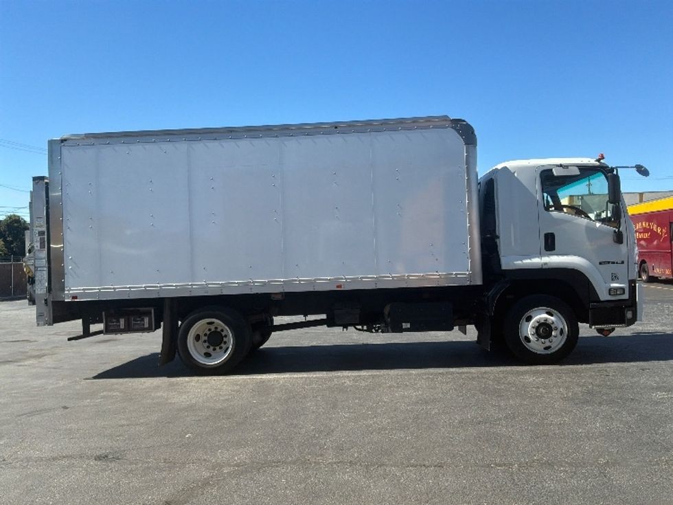 Medium Duty Box Truck-Light and Medium Duty Trucks-Isuzu-2020-FTR-West Sacramento-CA-45,960\n\t\tmiles-$ 58,250 - Image 15
