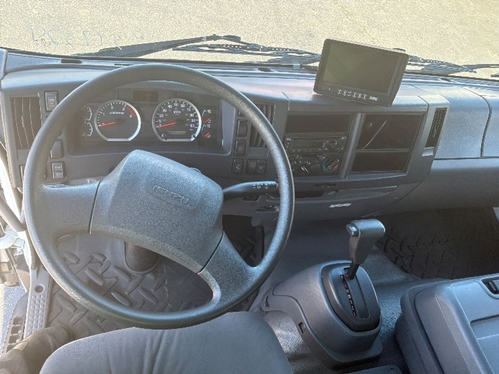 Medium Duty Box Truck-Light and Medium Duty Trucks-Isuzu-2020-FTR-West Sacramento-CA-45,960\n\t\tmiles-$ 58,250 - Image 18