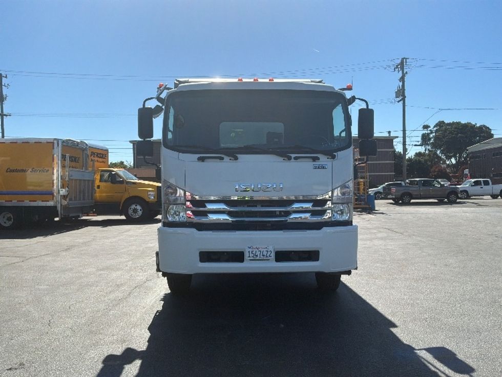 Medium Duty Box Truck-Light and Medium Duty Trucks-Isuzu-2020-FTR-West Sacramento-CA-45,960\n\t\tmiles-$ 58,250 - Image 2