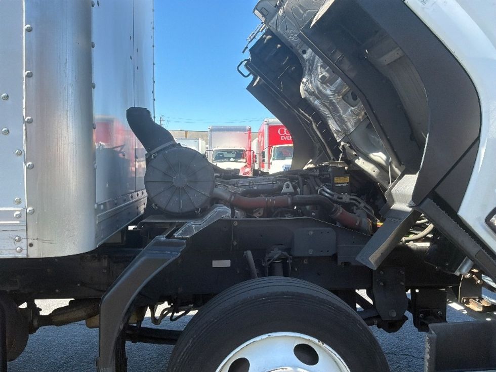 Medium Duty Box Truck-Light and Medium Duty Trucks-Isuzu-2020-FTR-West Sacramento-CA-45,960\n\t\tmiles-$ 58,250 - Image 23
