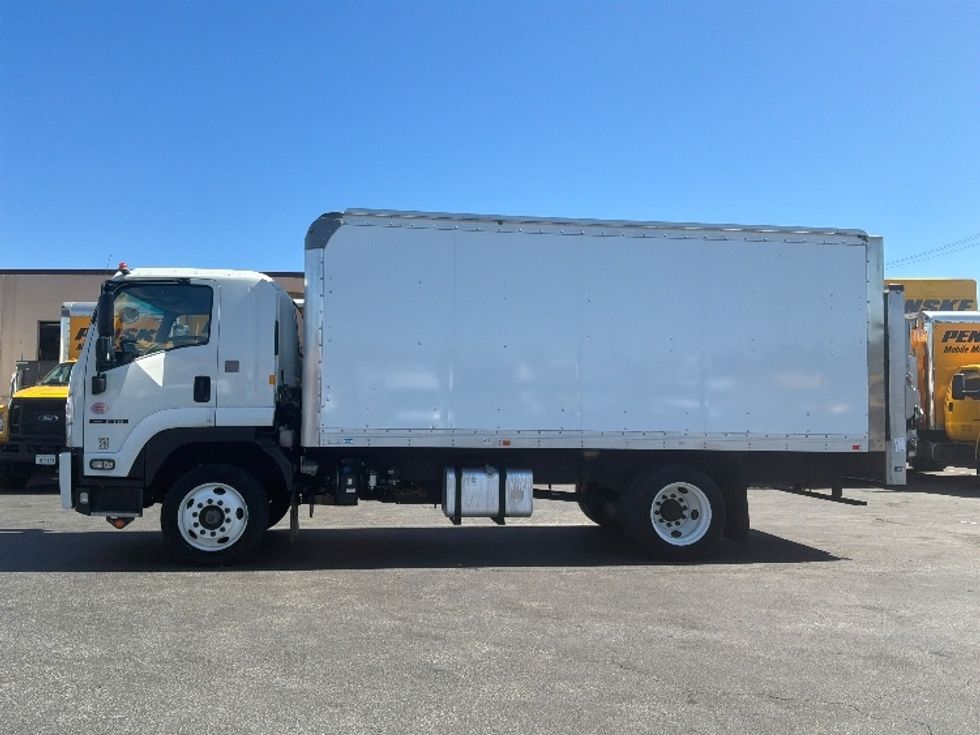 Medium Duty Box Truck-Light and Medium Duty Trucks-Isuzu-2020-FTR-West Sacramento-CA-45,960\n\t\tmiles-$ 58,250 - Image 4