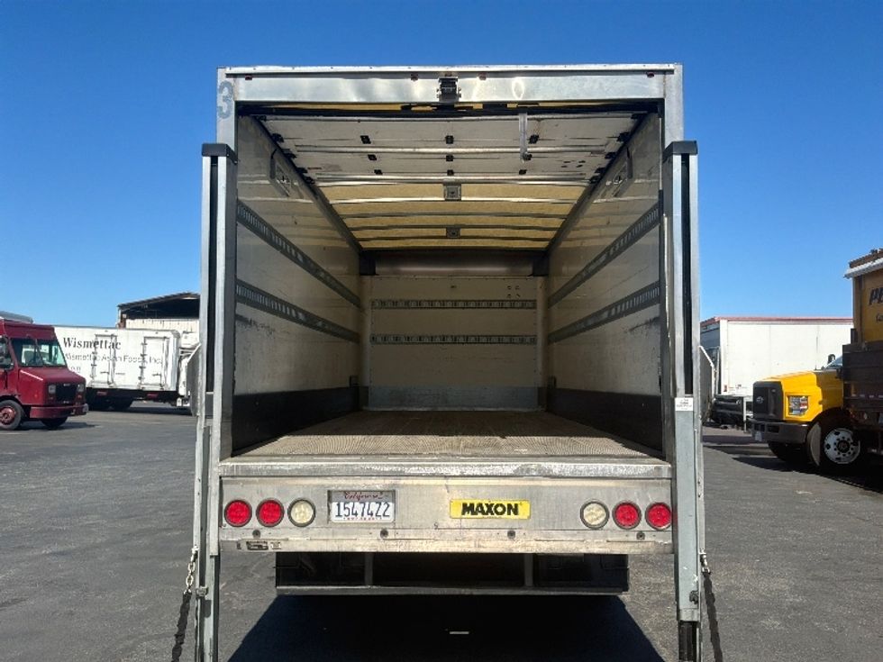 Medium Duty Box Truck-Light and Medium Duty Trucks-Isuzu-2020-FTR-West Sacramento-CA-45,960\n\t\tmiles-$ 58,250 - Image 8