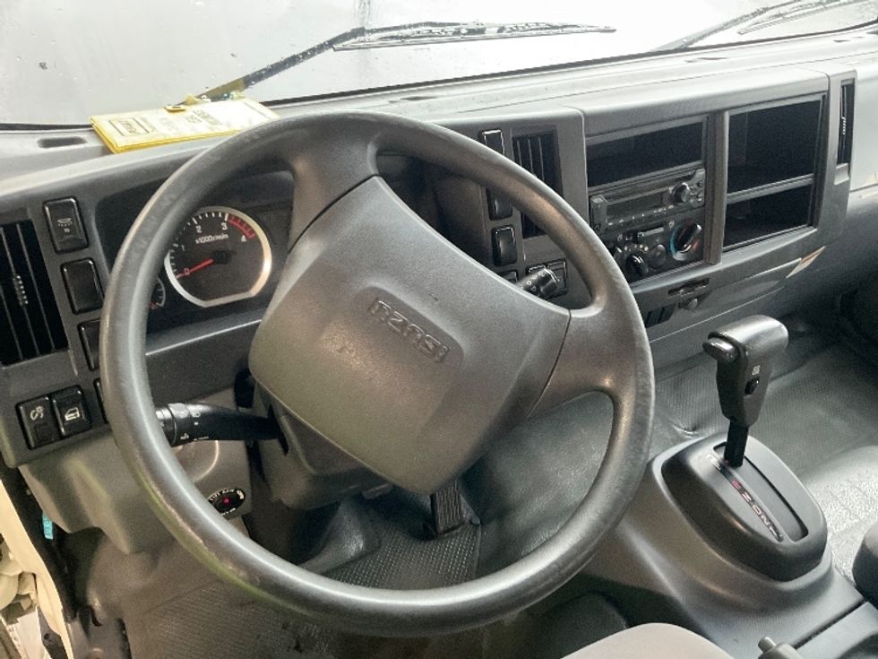 Medium Duty Box Truck-Light and Medium Duty Trucks-Isuzu-2020-NQR-Anaheim-CA-150,462\n\t\tmiles-$ 40,000 - Image 17