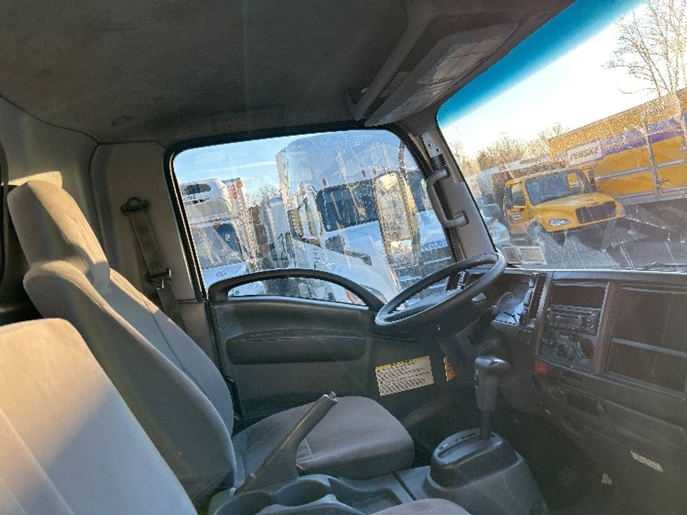 Medium Duty Box Truck-Light and Medium Duty Trucks-Isuzu-2020-NQR-Central Islip-NY-126,740\n\t\tmiles-$ 41,000 - Image 22