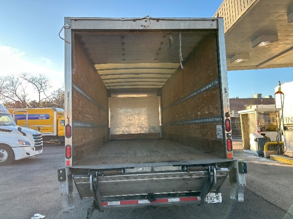 Medium Duty Box Truck-Light and Medium Duty Trucks-Isuzu-2020-NQR-Central Islip-NY-126,740\n\t\tmiles-$ 41,000 - Image 8