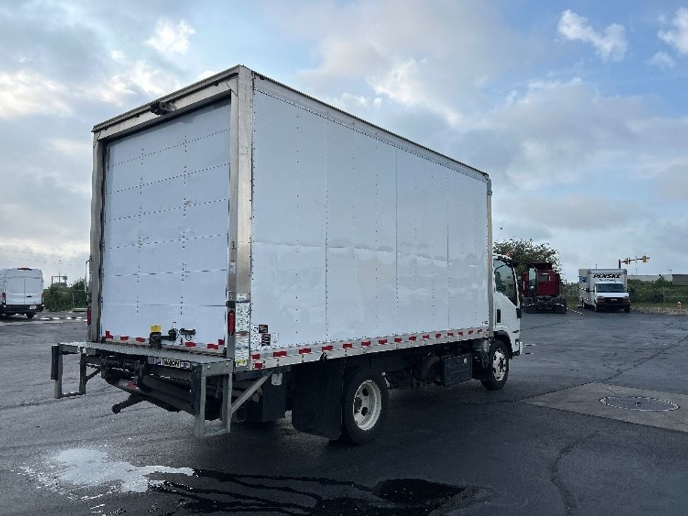 Medium Duty Box Truck-Light and Medium Duty Trucks-Isuzu-2020-NQR-Columbus-OH-183,507\n\t\tmiles-$ 33,500 - Image 13
