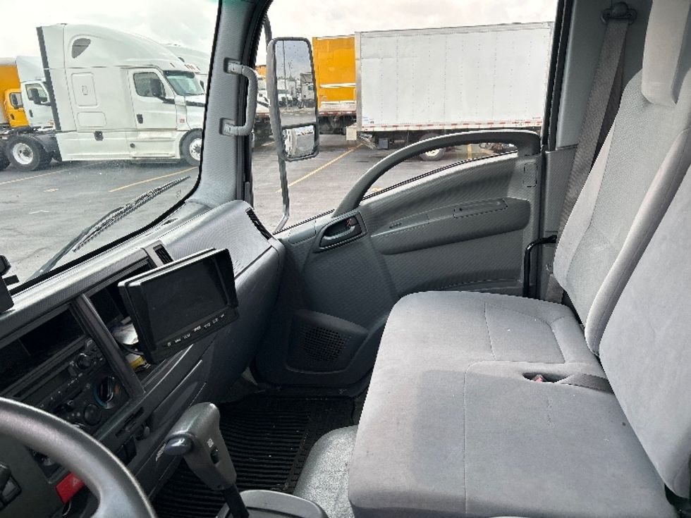 Medium Duty Box Truck-Light and Medium Duty Trucks-Isuzu-2020-NQR-Columbus-OH-183,507\n\t\tmiles-$ 33,500 - Image 19