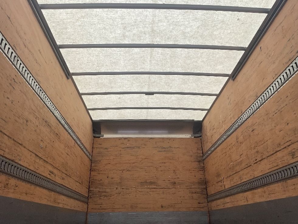 Medium Duty Box Truck-Light and Medium Duty Trucks-Isuzu-2020-NQR-Elmsford-NY-72,630\n\t\tmiles-$ 32,250 - Image 26