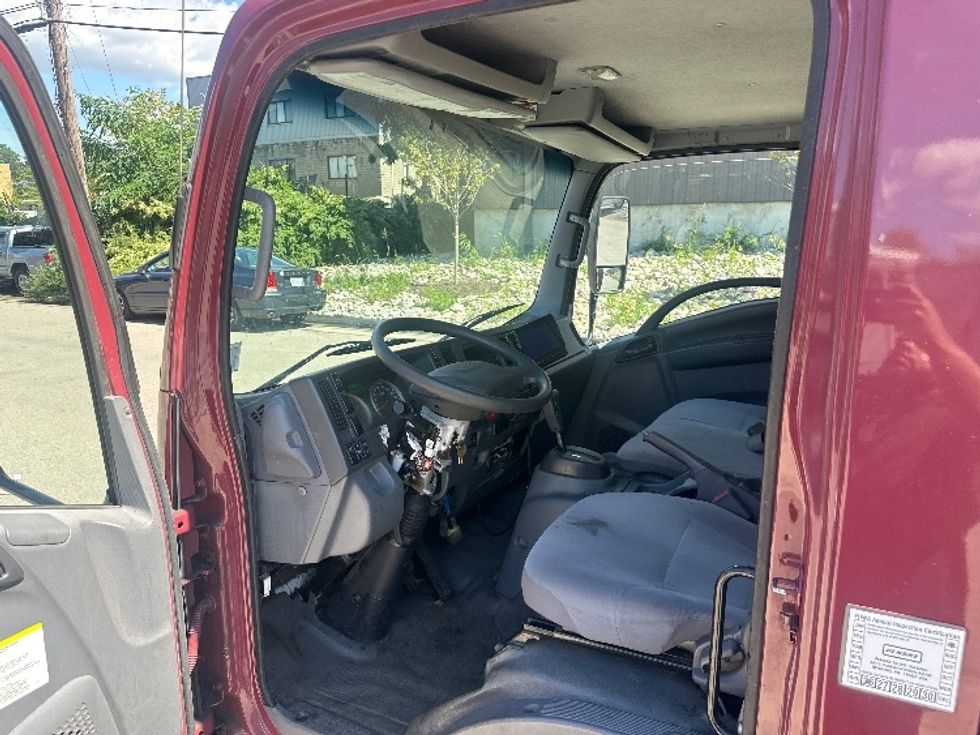Medium Duty Box Truck-Light and Medium Duty Trucks-Isuzu-2020-NQR-Elmsford-NY-96,831\n\t\tmiles-$ 48,500 - Image 16
