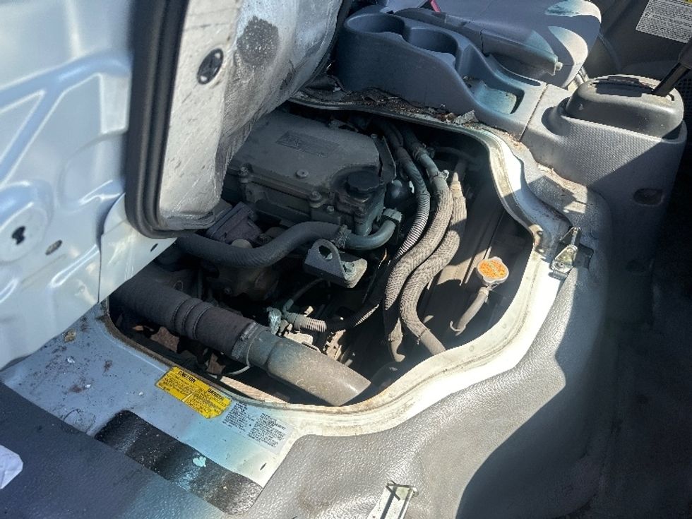 Medium Duty Box Truck-Light and Medium Duty Trucks-Isuzu-2020-NQR-Elmsford-NY-96,831\n\t\tmiles-$ 48,500 - Image 23