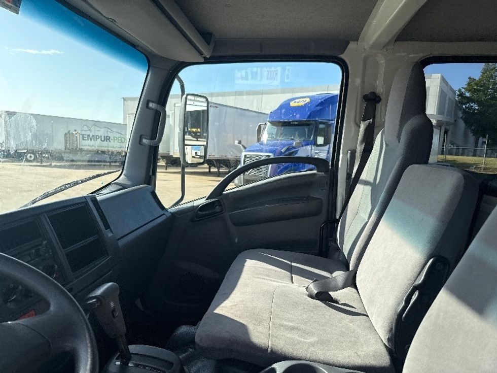 Medium Duty Box Truck-Light and Medium Duty Trucks-Isuzu-2020-NQR-Grand Prairie-TX-145,682\n\t\tmiles-$ 45,250 - Image 17