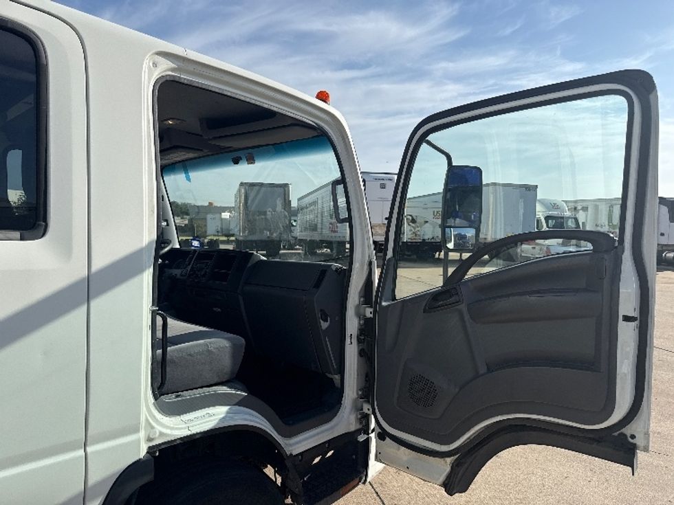 Medium Duty Box Truck-Light and Medium Duty Trucks-Isuzu-2020-NQR-Grand Prairie-TX-145,682\n\t\tmiles-$ 45,250 - Image 18