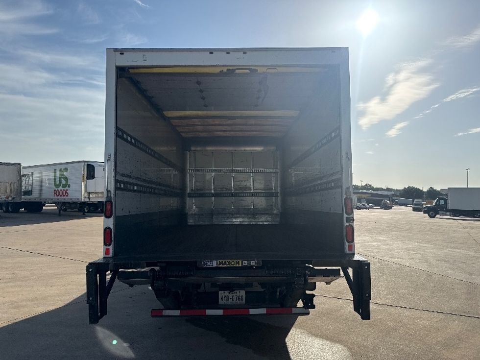 Medium Duty Box Truck-Light and Medium Duty Trucks-Isuzu-2020-NQR-Grand Prairie-TX-145,682\n\t\tmiles-$ 45,250 - Image 7