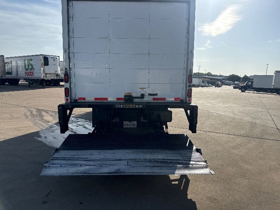 Medium Duty Box Truck-Light and Medium Duty Trucks-Isuzu-2020-NQR-Grand Prairie-TX-145,682\n\t\tmiles-$ 45,250 - Image 8