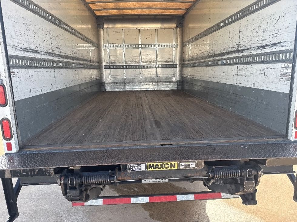 Medium Duty Box Truck-Light and Medium Duty Trucks-Isuzu-2020-NQR-Grand Prairie-TX-145,682\n\t\tmiles-$ 45,250 - Image 9