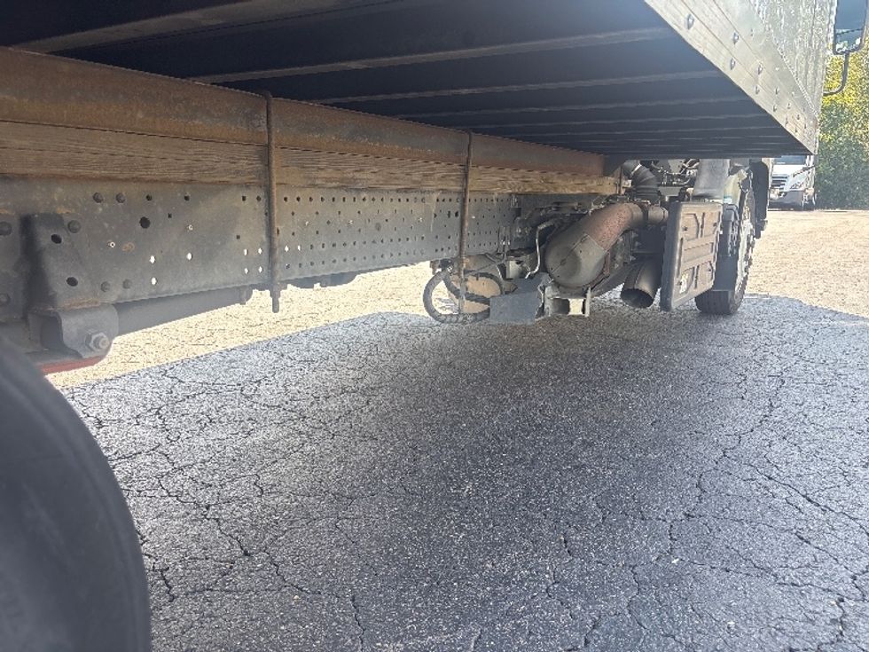 Medium Duty Box Truck-Light and Medium Duty Trucks-Isuzu-2020-NQR-Greensboro-NC-125,088\n\t\tmiles-$ 42,250 - Image 14